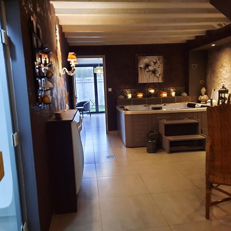 Charme Au Fil De L'Eau Hotel Vendieres Ngoại thất bức ảnh